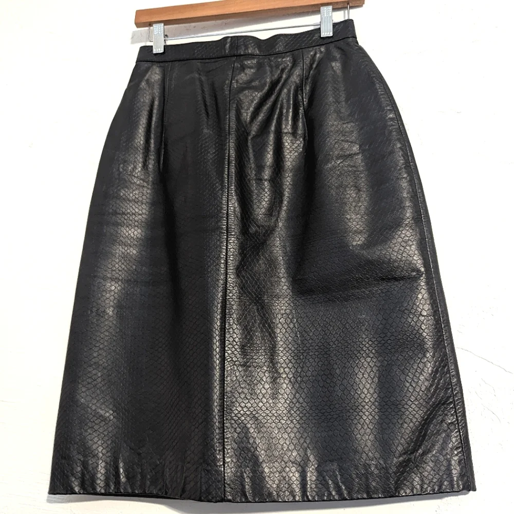 Vintage Wilsons Black Leather Textured Mini Pencil Skirt Mob Wife Biker Babe